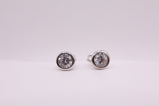 Round Bezel Studs (Small)