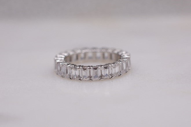 Emerald Eternity Band