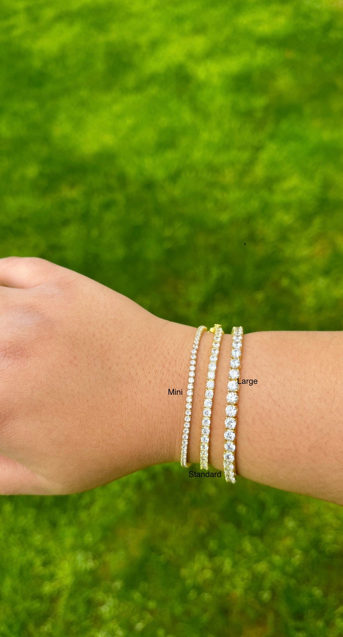 Classic Tennis Bracelet in Yellow Gold